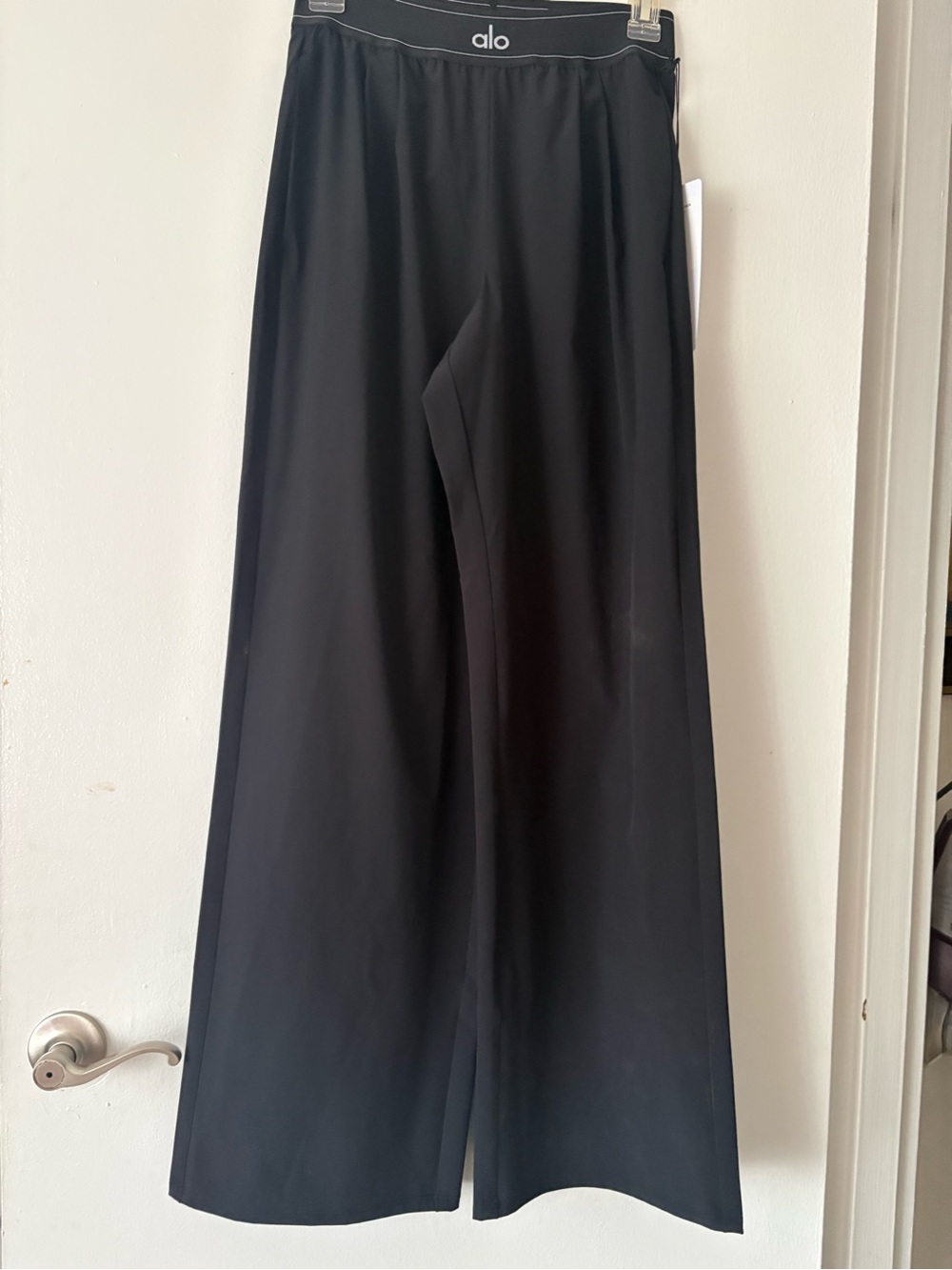 ALO Yoga Women’s Trousers
